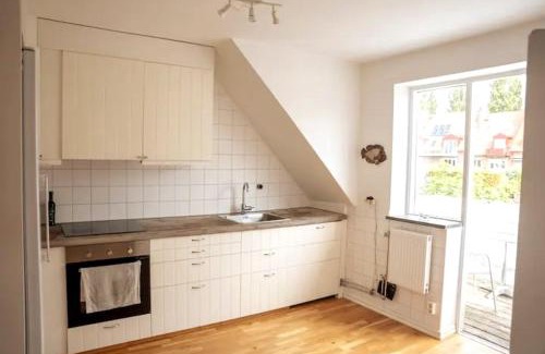 Borstahusen Apartamento | Ljus etagevåning med havsutsikt i gamla Borstahusen