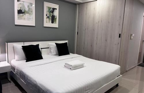 Thanon Phetchaburi Apartamento | LKN Grand