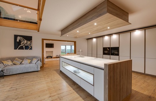 Llanddeusant Casa | Llanddygfael Hir - Cuatro Habitaciones Casa, Capacidad 8