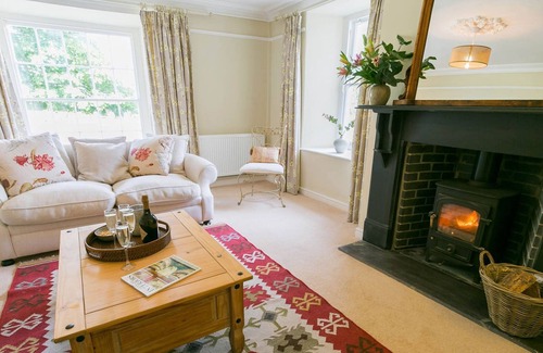 Ty Croes Cabaña | Llangwyfan Isaf - a coastal that sleeps 8 guests in 5 bedrooms