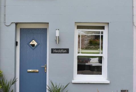 Llansteffan Casa | Llansteffan 2-Bed Cottage Sleeps 4 Dog Ok