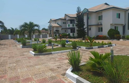 Langma Complejo | LLOYDS BEACH RESORT and SPA