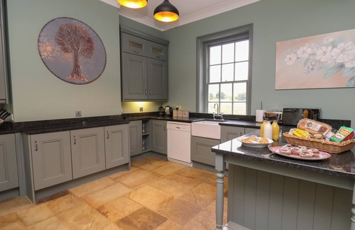 Llanwrtyd Wells Cabaña | Llwynderw Hall