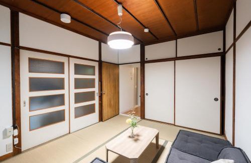 Chuo Ward Apartamento | LN26三宮駅徒歩83LDK貸切和洋戸建サトリハウスa