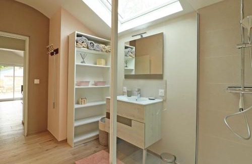 Saint-Germain-de-Clairefeuille Casa | Longère avec spa, tennis privé et recharge électrique - FR-1-497-221