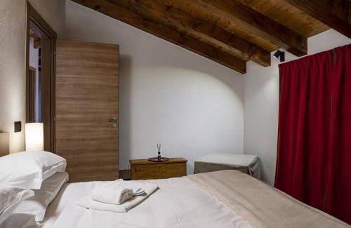 Grand Brissogne Chalet De Esquí | Lo Stambecco Bianco Chalet