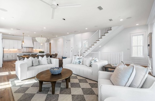Seawalk Circle Casa | Loaded Designer Home with Gulf Views, One Minute to the Beach, Private Pool