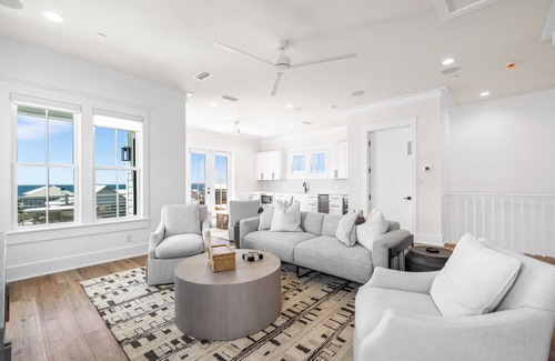 Seawalk Circle Casa | Loaded Designer Home with Gulf Views, One Minute to the Beach, Heated Private Po