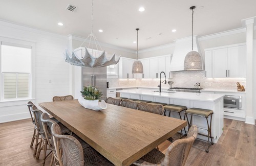 Seawalk Circle Casa | Loaded Designer Home with Gulf Views, One Minute to the Beach, Heated Private Po