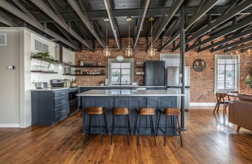 Muenster Apartamento | Local Charm Meets Modern Luxury in the North Texas Hill Country - 1.5hrs to DFW!