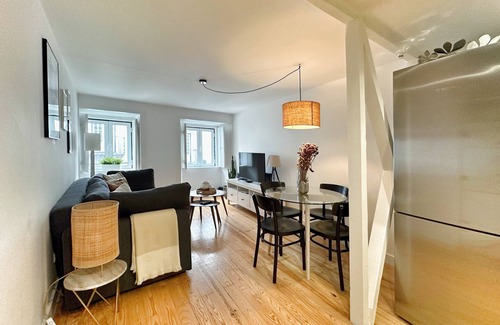 Santos Apartamento | Local friendly up to 6 person apartment in the city center of Lisbon