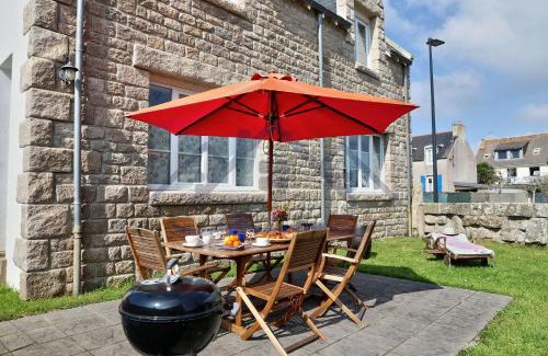 Treffiagat Casa | LocaLise - M6A - Ty Heol - Maison de vacances à quelques pas du port et des plages - jardin avec terrasse entièrement clos - wifi inclus