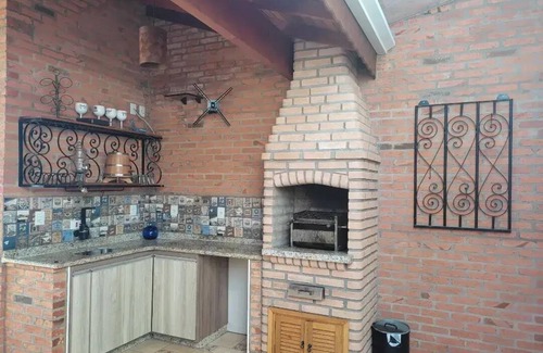 Botucatu Casa | Localização Perfeita! Pertinho de Tudo e Acomodação Acolhedora e Confortável