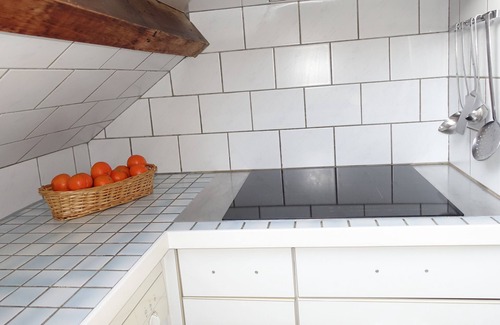 Oostkapelle Apartamento | Located 500 m. from the beach 1-4 pers. upstairs apartment, terrace and garden.