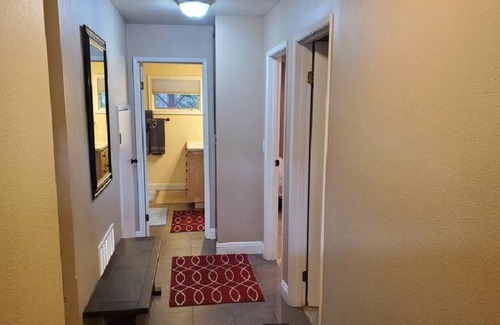 Mammoth Lakes Villa | Located at Lakeview Villas complex, just minutes walking to The Village center, and down the road from Canyon Lodge.
