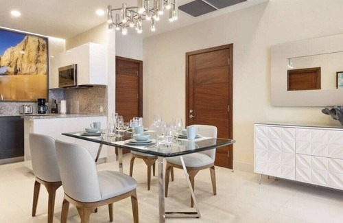 Santa Rosa Complejo | Located between Tule Beach and Tequila Cove Beach - Villa La Valencia