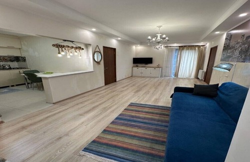 Kutaisi Apartamento | Located in center of the city,near university,10 minutes from center on foot....