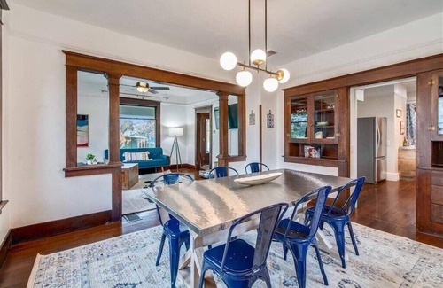 McMinnville Casa | Located in Downtown Mac | Dog Friendly | Firepit