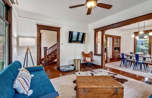 McMinnville Casa | Located in Downtown Mac | Dog Friendly | Firepit