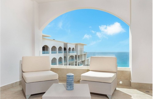 Chula Vista Complejo | Located on Tequila Cove Beach