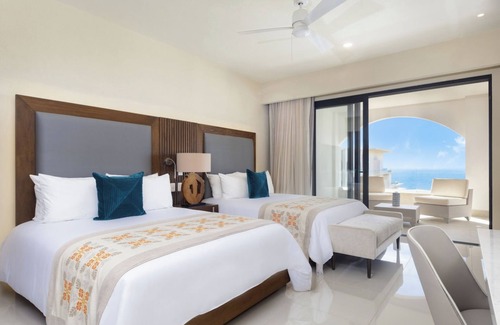 El Rosarito Complejo | Located on Tequila Cove Beach