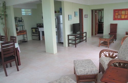 Villa Borinquen Villa | ¡Piscina, vistas panorámicas al océano y 5 minutos a pie de la playa!
