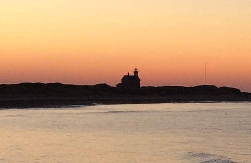 Block Island Complejo | Located steps from Old Harbor and beaches Restaurants and shops one block away.