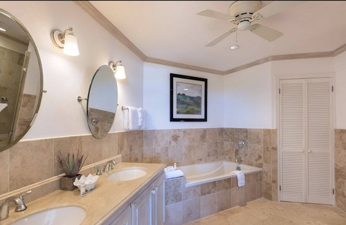 Merlin Bay Apartamento | Located within the exclusive Royal Westmoreland Resort's, this is a beautiful 3Bd apartment