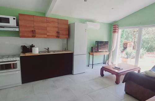 Neoules Apartamento | Location à la Semaine