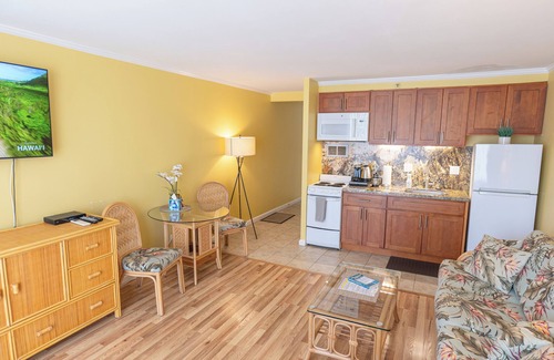 Waikiki Apartamento | 💎LOCATION💎 5min to 🏄‍♀️🏊‍♀️🐠🦈🌸 free parking 🚙🅿️, fast WIFI💻 🌺F17A07🌺