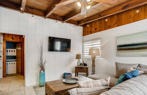 South Mission Beach Cabaña | 🏖️LOCATION 🏖️ | Pasos para la bahía y la playa | Patio privado | 🌟Reseñas | Parking +