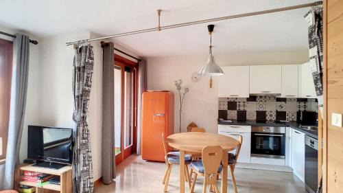 Saint-Jean-dʼAulps Apartamento | LOCATION APPARTEMENT AVEC ACCES PISCINE - CENTRE SAINT JEAN D'AULPS STATION - 5 Personnes - DAILLE 16
