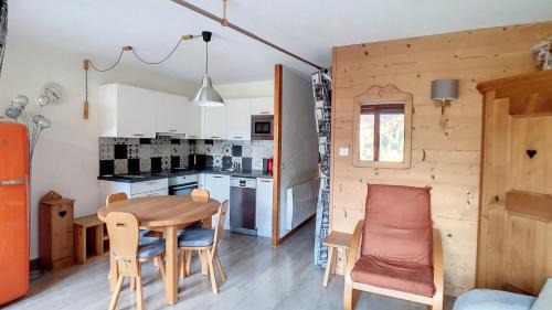 Saint-Jean-dʼAulps Apartamento | LOCATION APPARTEMENT AVEC ACCES PISCINE - CENTRE SAINT JEAN D'AULPS STATION - 5 Personnes - DAILLE 16