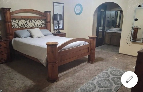 Yuma Casa | Location! Charming 3 bedroom home close to everything