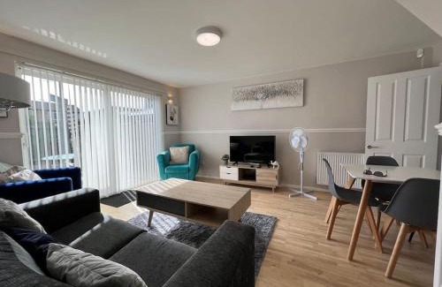 Nottingham Casa | Location-Comfortable Beds-Free Parking-Families