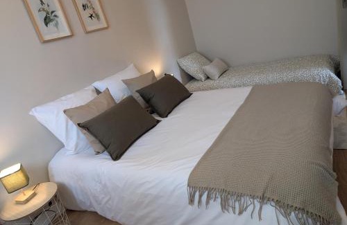 Noyers-sur-Cher Apartamento | location cosy à 5 min du zoo et proche des châteaux