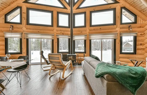 Saint Donat Casa | Location de chalet unique"nn