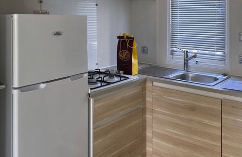Chateauneuf-de-Galaure Casa | Location Mobil Home Dans la Drome "bienvenue au 102"