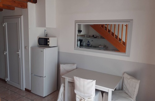 Les Salles-sur-Verdon Casa | Location Climatisée 1er Étage Avec Espace Extérieur.2 Pers.500m du Lac Ste Croix