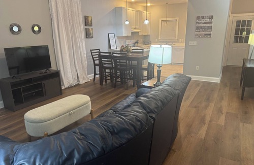 Wilmington Casa | Location House - Charming 3-bedroom house near vibrant downtown and beaches