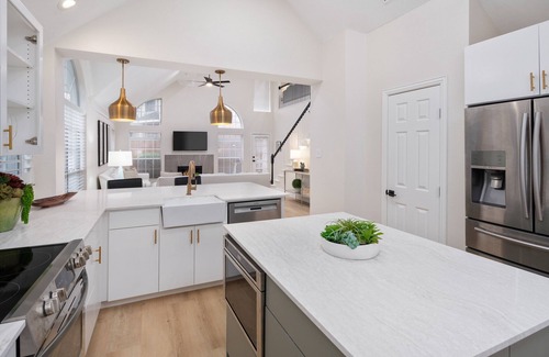 Addison Casa | Location, location! Modern updated Home in the Heart of Addision!