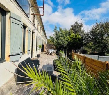 Mirambeau Casa | Location maison Mirambeau - 17150