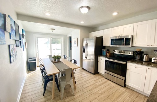 St. Petersburg - Clearwater Casa | Location!-Minutes to Beach, Tropicana field & Downtown St Pete