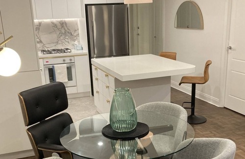 East Melbourne Apartamento | Location Perfect, Rod Laver, MCG, Walk to City Pet Friendly