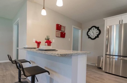 Highland Casa | Location & Relaxation | A Beautiful Modern Stay