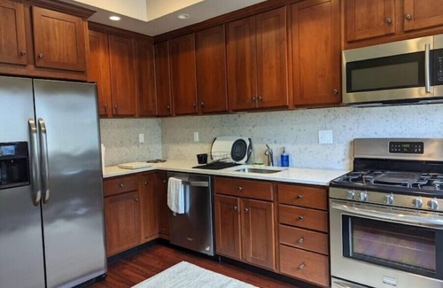 Mount Washington Casa | Location, view, comfort: Welcome to the Boma, 3b2b