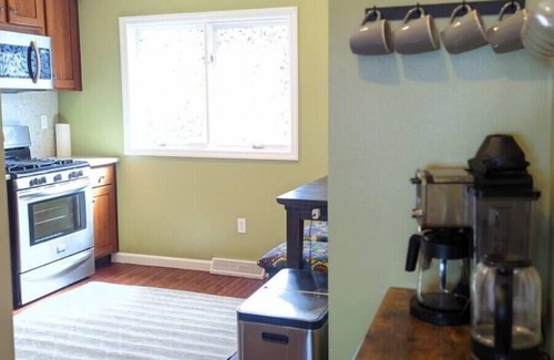 Mount Washington Casa | Location, view, comfort: Welcome to the Boma, 3b2b