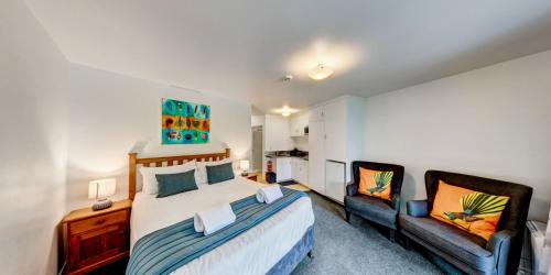 Lochmara Bay Cabina | Lochmara Lodge - 20mins by boat from Picton