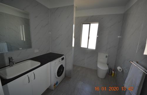 Kelmscott Apartamento | LOCK, Leave, Work-SELF CONTAINED APARTMENTS