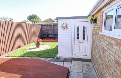 Mablethorpe and Sutton Cabaña | Lockdown Lodge
